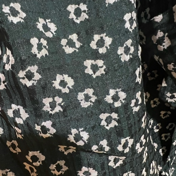 1. State Dress - Picture 3 of 4